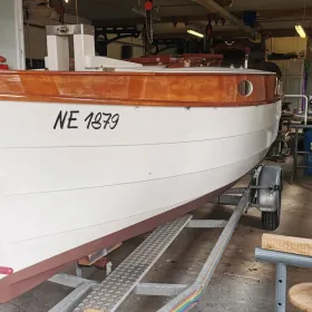 Restauration of an old boat